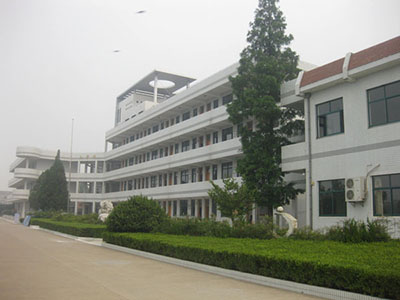 綿陽廣播電視大學(xué)北川直屬分?！鸽姶蟆?></a></div>
          <dl>
              <dt><a href=