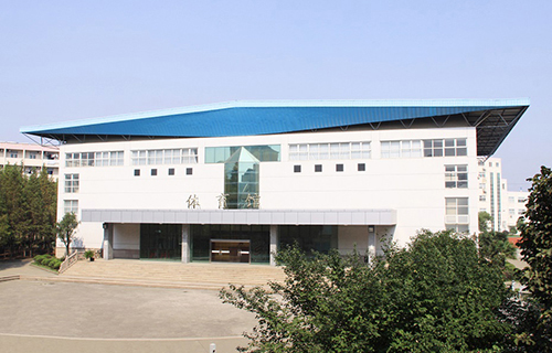 阜新市細河區(qū)水泉鎮(zhèn)中學(xué)