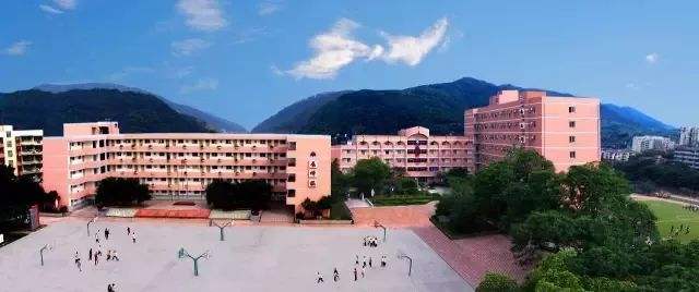重慶市朝陽中學初中部怎么樣