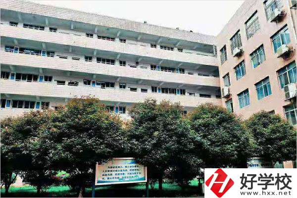 岳陽(yáng)有哪些計(jì)算機(jī)中職可以就讀？計(jì)算機(jī)專業(yè)好就業(yè)嗎？
