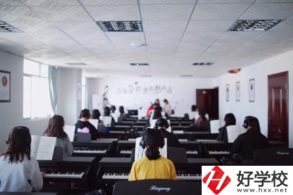 長(zhǎng)沙市現(xiàn)代商貿(mào)中等職業(yè)學(xué)校是民辦嗎？師資力量如何？