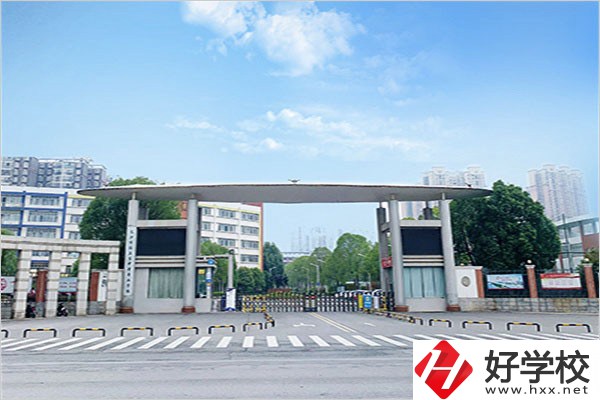 長(zhǎng)沙有衛(wèi)校招收初中生嗎？有哪些條件？