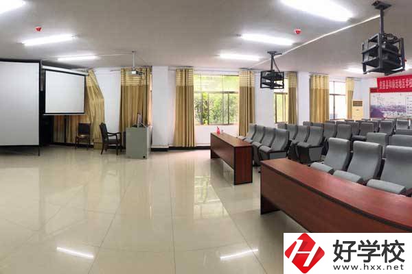 湖南省岳陽縣職業(yè)中等專業(yè)學(xué)校招生專業(yè)介紹？