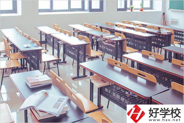 常德石門縣有什么中專學(xué)校？是公辦還是民辦的？
