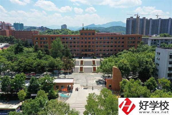 婁底哪些職校設(shè)有中職部？有什么招生專業(yè)？