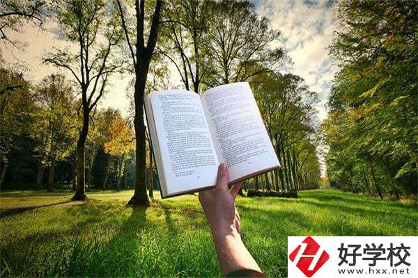 湖南初中畢業(yè)選3+2還是3+3？有五年制大專推薦嗎？