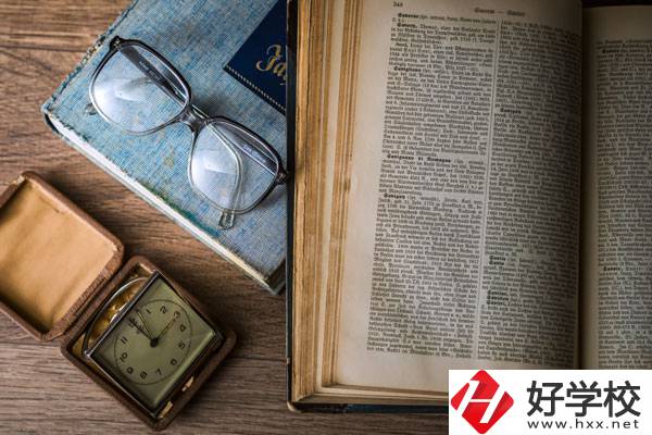 郴州工業(yè)交通學校辦學地址在哪兒？