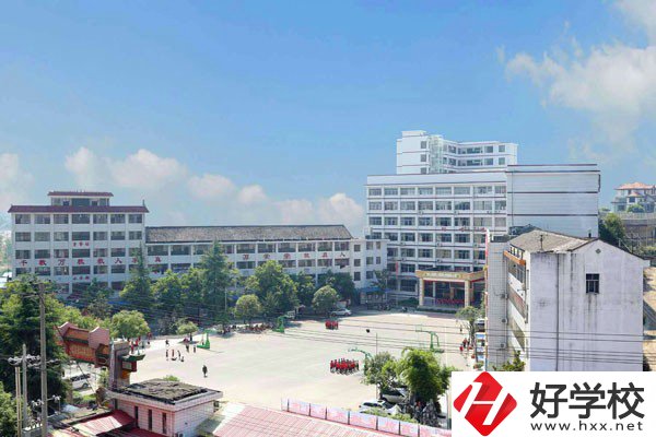 新化縣南北職業(yè)學(xué)校有哪些專業(yè)？招生要求高嗎？