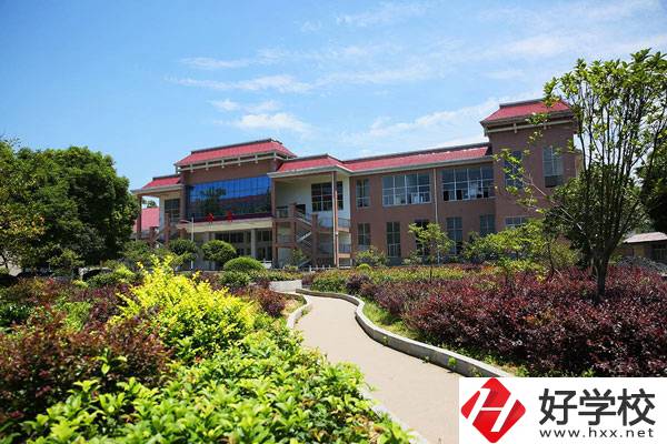 喜歡動物的學(xué)生，可以讀這些中職學(xué)校!