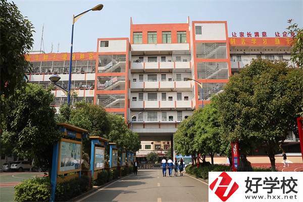 湖南瀟湘育才技工學(xué)校的畢業(yè)率是多少？