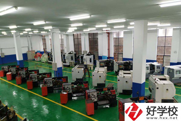湖南懷化商業(yè)學校怎么樣？招生計劃有哪些？