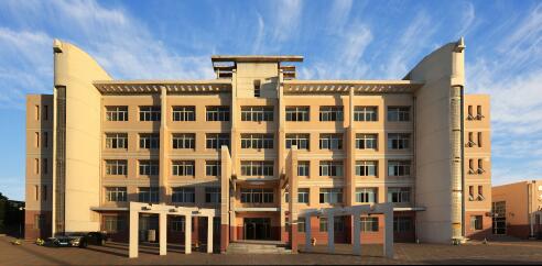 天津市建筑工程學(xué)校有“3+2”專業(yè)嗎？畢業(yè)出來是什么學(xué)歷？