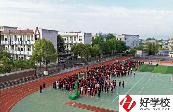 龍山縣第一職業(yè)中學(xué)有哪些重點(diǎn)專業(yè)？容易就業(yè)嗎？