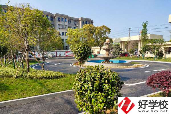 岳陽市江南通信職業(yè)技術學校三大特色，報考前需要了解