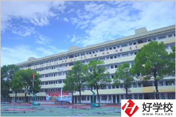 郴州綜合職業(yè)中專是公辦的嗎？學(xué)費(fèi)貴嗎？