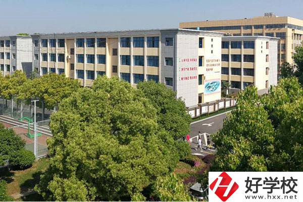 岳陽十五歲可以上中專嗎？有什么中專推薦？