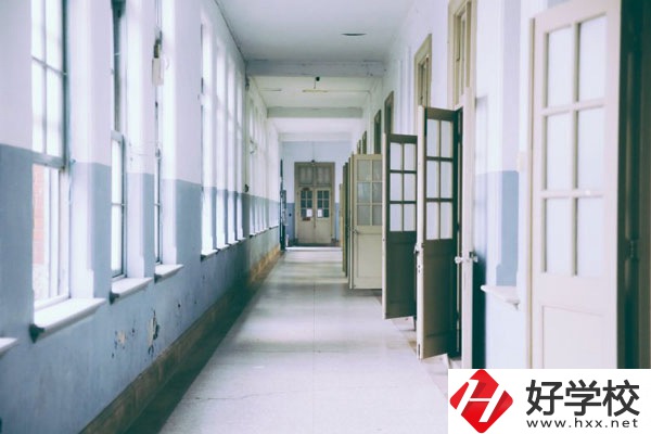 湖南婁底幼兒師范怎么樣？4個方面全方位介紹學(xué)校