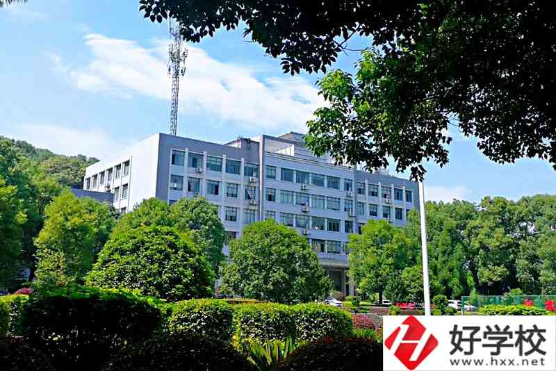 邵陽(yáng)市機(jī)電職業(yè)技術(shù)學(xué)校怎么樣？適合就讀嗎？
