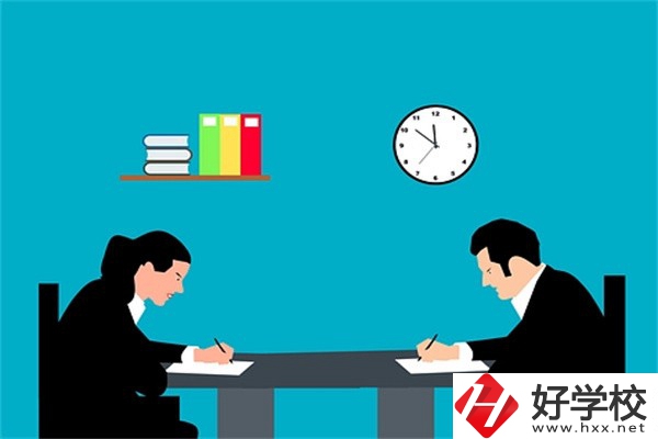 湖南職高高考班和普通班有什么區(qū)別？高考班學(xué)什么？