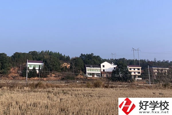 永州市工商職業(yè)中專有哪些專業(yè)？