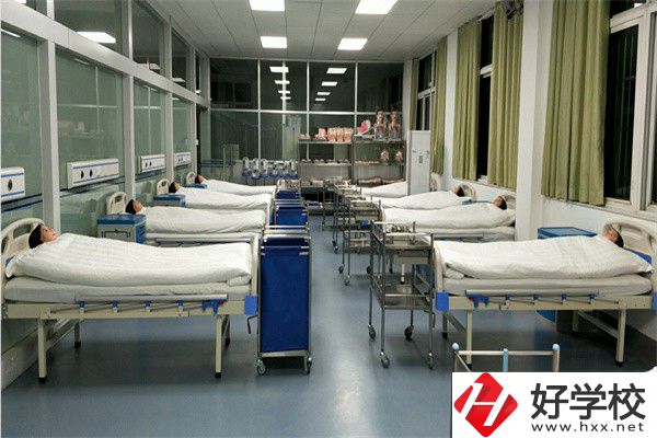株洲哪些中職學(xué)校管理比較嚴(yán)格？校園環(huán)境怎么樣？