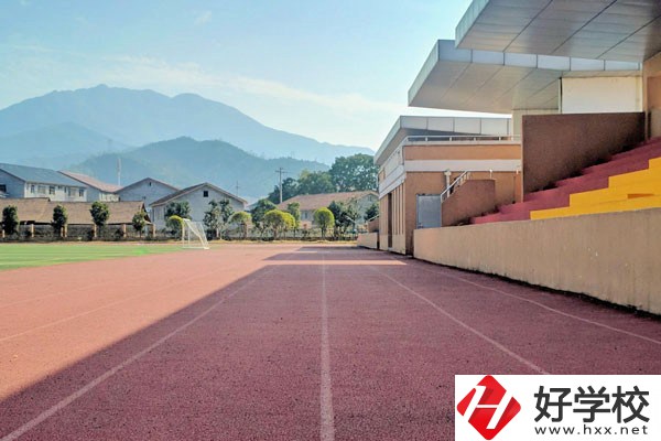 湖南省中南藝術(shù)學(xué)校怎么樣？怎么去？