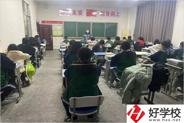 湖南華航鐵路科技技工學校的校園管理如何？