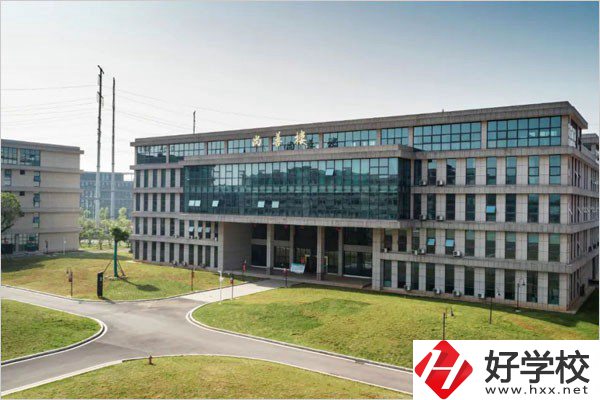 湖南合格的中職學校有什么標準？有什么中職推薦？