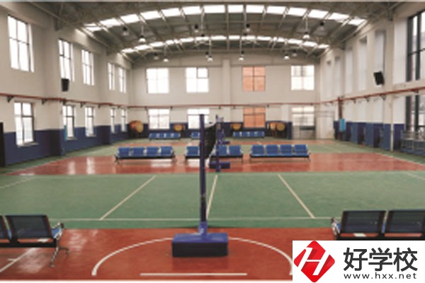 懷化市有哪些公立的職校？環(huán)境好不好？