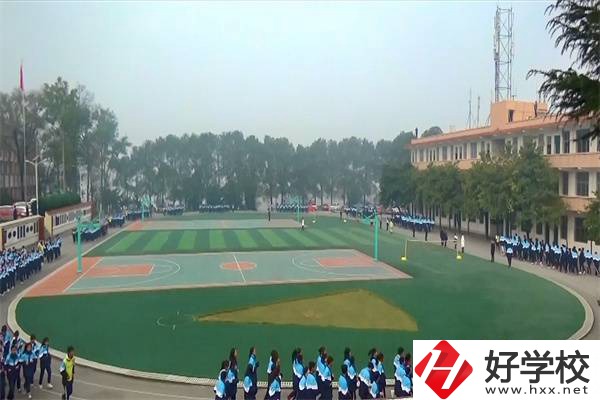 懷化分?jǐn)?shù)低可以讀的公辦中專有哪些？專業(yè)好就業(yè)嗎？