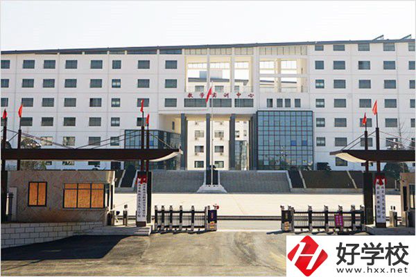 衡陽市第五技工學校有哪些專業(yè)？就業(yè)率如何？