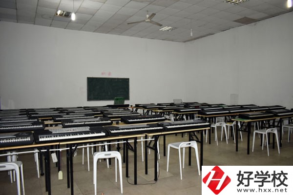 益陽(yáng)電腦美術(shù)職業(yè)學(xué)校專業(yè)有哪些，有哪些辦學(xué)特色？