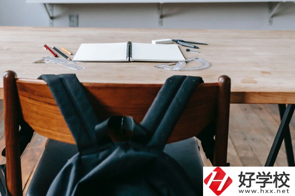 湘南船山技工學校好不好？環(huán)境怎么樣？