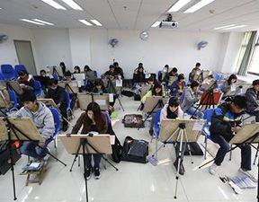 美術(shù)專業(yè)畢業(yè)后能做什么？