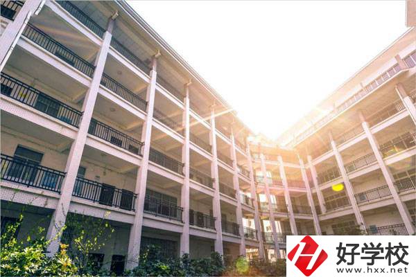 湘西有哪些技校？哪所比較好？
