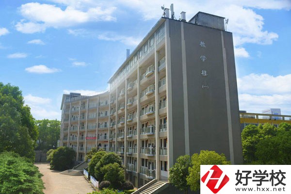 長沙學費便宜的中專有哪些？有什么招生專業(yè)？