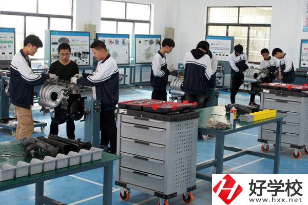 岳陽有哪些好的中職學(xué)校？分別開設(shè)了哪些專業(yè)？