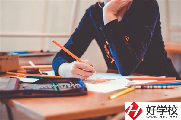 在邵陽上中專需要哪些條件？有什么學校選擇？