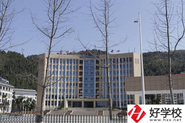 保靖縣中等職業(yè)技術(shù)學(xué)校怎么樣？就業(yè)前景好不好？
