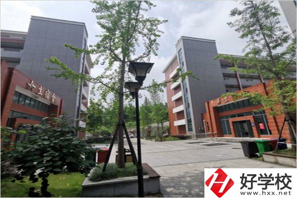 湖南中考成績一般什么時候出來？有什么中職推薦？