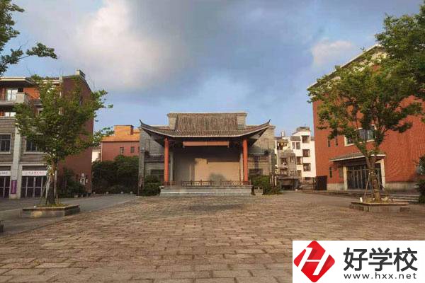 長(zhǎng)沙科技工程學(xué)校辦學(xué)怎么樣？學(xué)校就業(yè)有保障嗎？