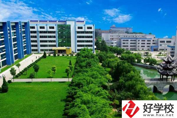 桃江縣職業(yè)中專學(xué)校的辦學(xué)特色怎么樣？