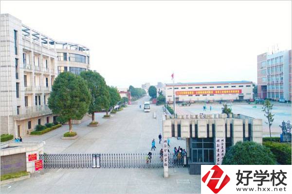 寧鄉(xiāng)健康學(xué)校的對口高考升學(xué)率怎么樣？可學(xué)哪些專業(yè)？