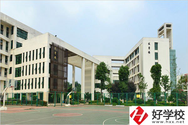 長(zhǎng)沙有什么五年制大專學(xué)校？招哪里的學(xué)生？