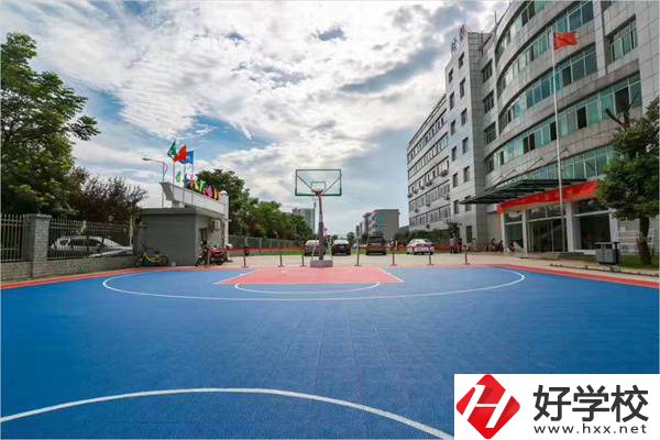 湘潭有哪些民辦中?？梢赃x？哪所管理最好？