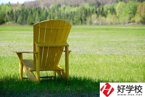 初中畢業(yè)讀郴州市第一職業(yè)中專，就業(yè)前景如何？