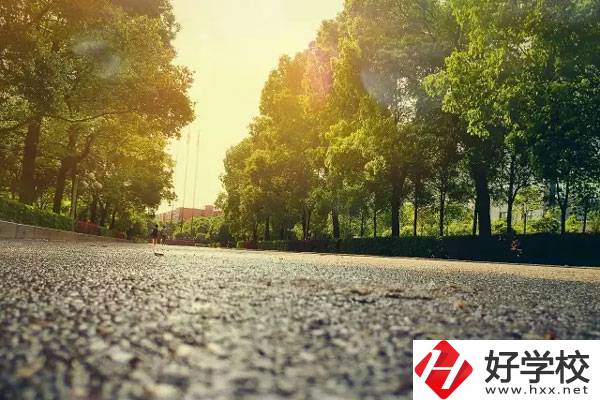 衡陽瀟湘職業(yè)中專怎么樣？有什么專業(yè)？