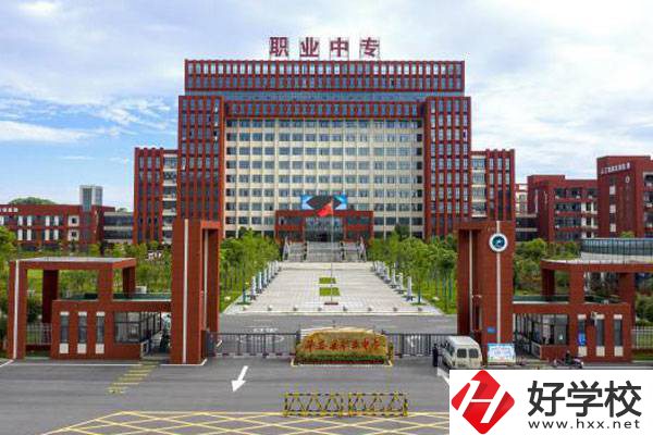 想在岳陽市學汽修專業(yè)？來看看這兩所學校