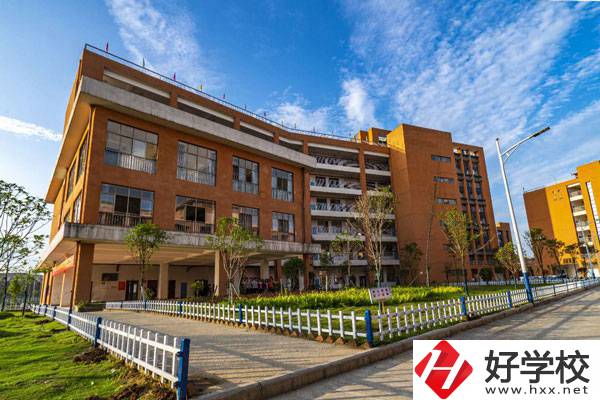 婁底的公辦職高是哪些？有什么辦學(xué)特色？