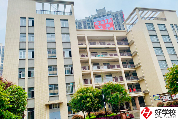 邵陽市哈博職業(yè)中專學(xué)校怎么樣？